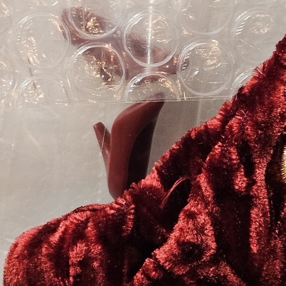 1997 Vintage Holiday Ball Porcelain Barbie Collection by Mattel - Picture 10 of 11